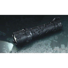 Coast Polysteel 600R Rechargeable Focusing LED Flashlight